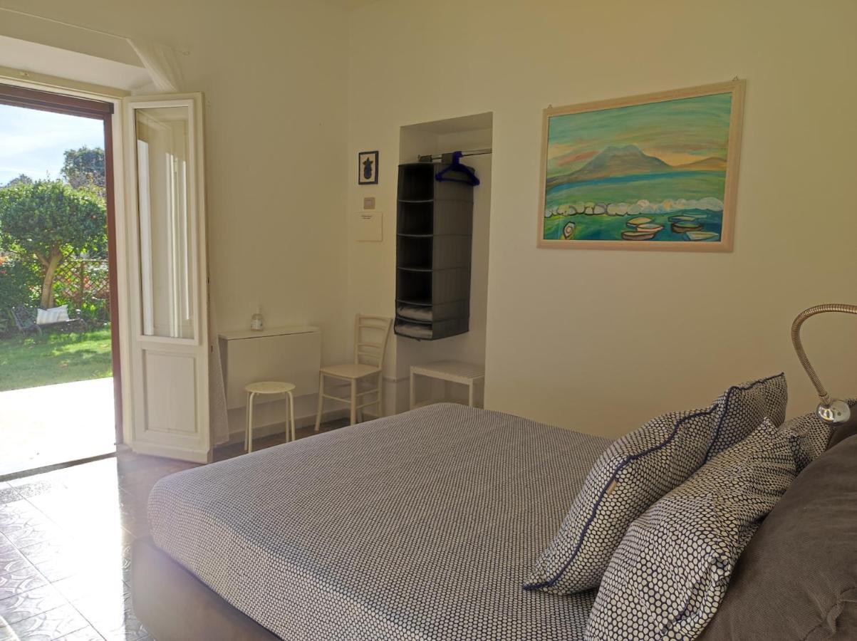 Il Giardino Di Tatiana Rooms & Breakfast ลามัดดาเลนา ภายนอก รูปภาพ