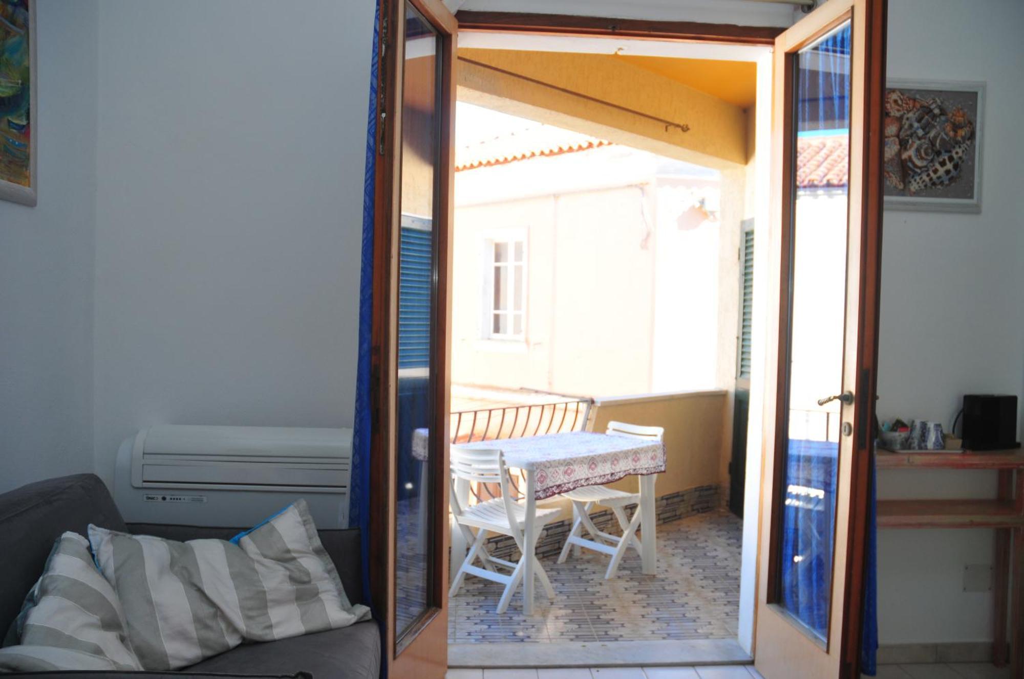 Il Giardino Di Tatiana Rooms & Breakfast ลามัดดาเลนา ห้อง รูปภาพ